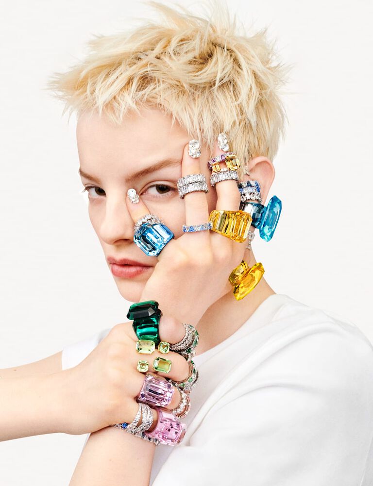 swarovski كيفية التنسيق  حلي اليد بلمسة خاصة