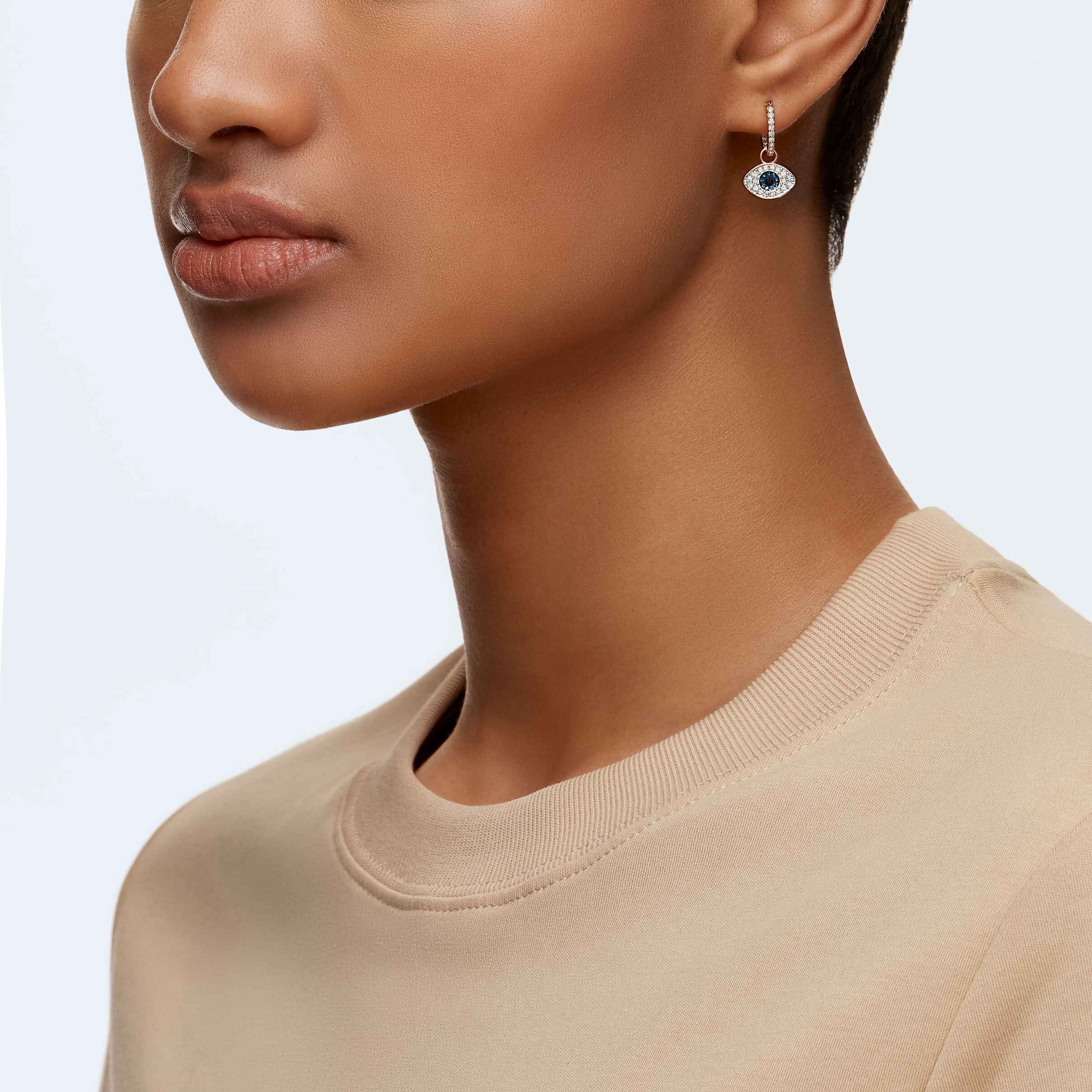 swarovski أقراط حلقية symbolica، على شكل عين، لون أزرق،  طلاء ذهبي وردي