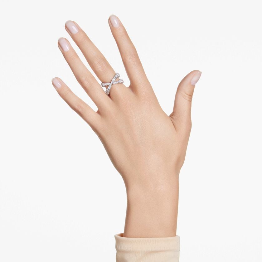 swarovski خاتم hyperbola، شكل إنفينيتي، لون أبيض، طلاء روديوم