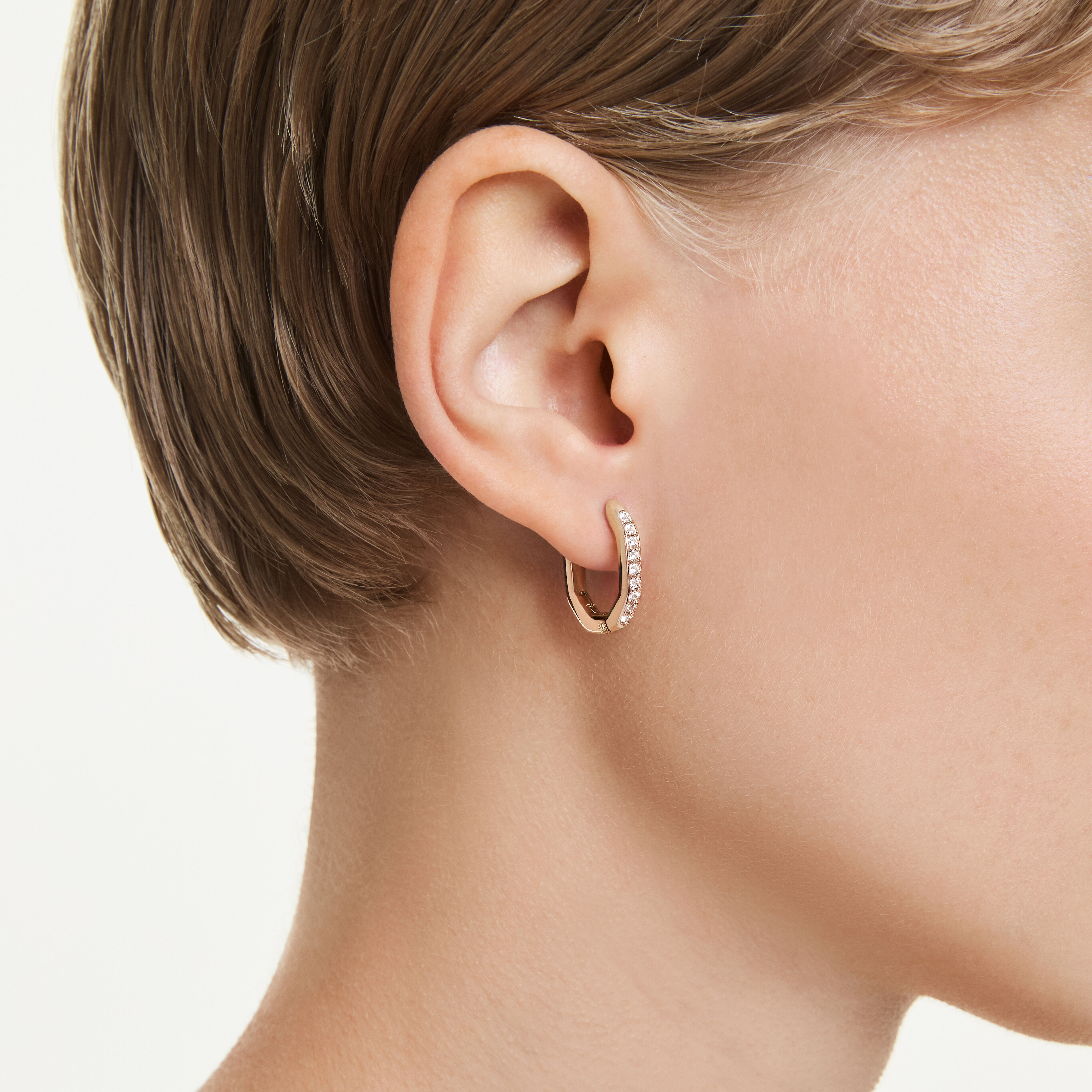 swarovski أقراط حلقية dextera، شكل مُثَمَّن، قطع مستدير، حجم صغير، لون أبيض، طلاء باللون الذهبي الوردي