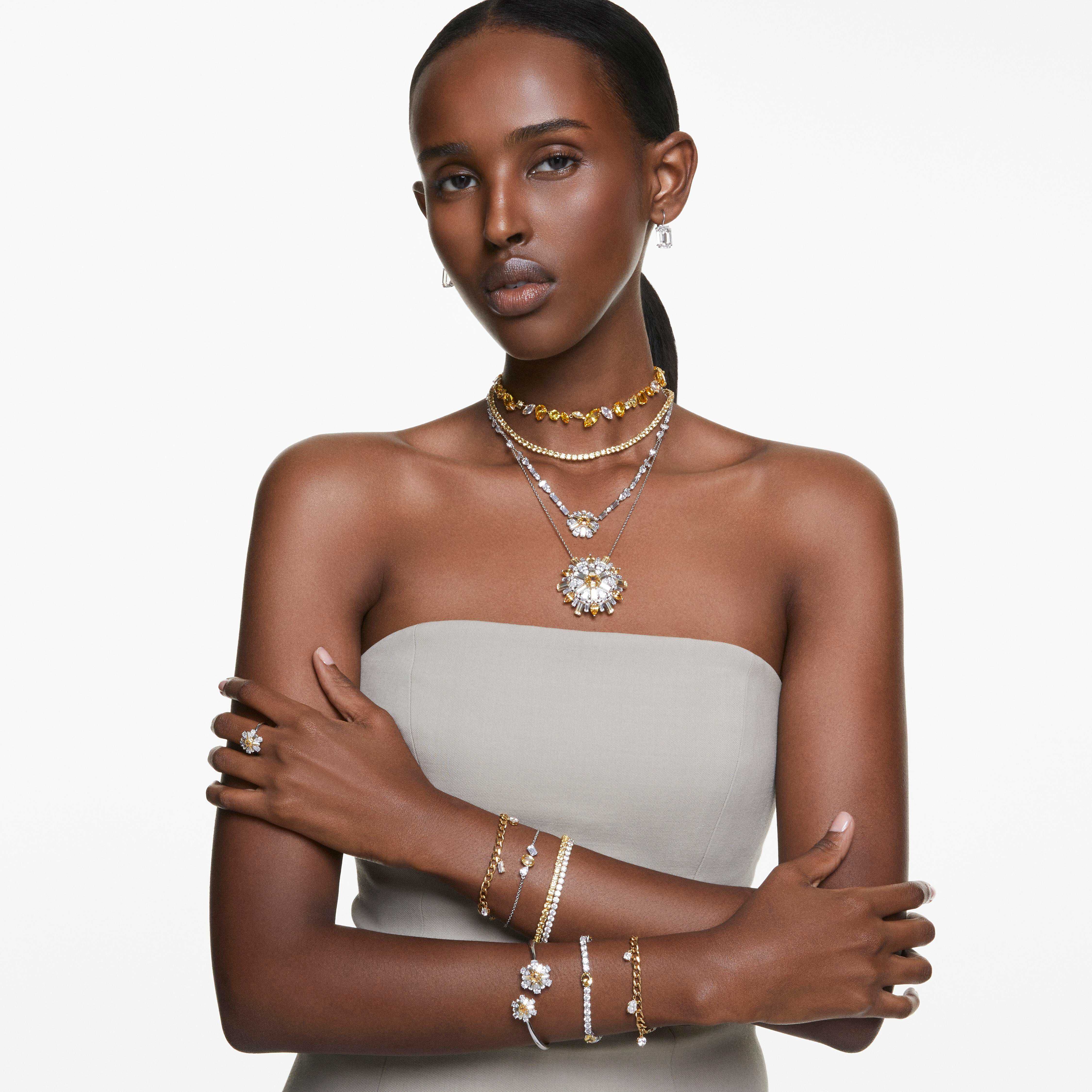 swarovski خاتم كوكتيل idyllia، قطع متنوع، على شكل زهرة، لون أصفر، طلاء روديوم