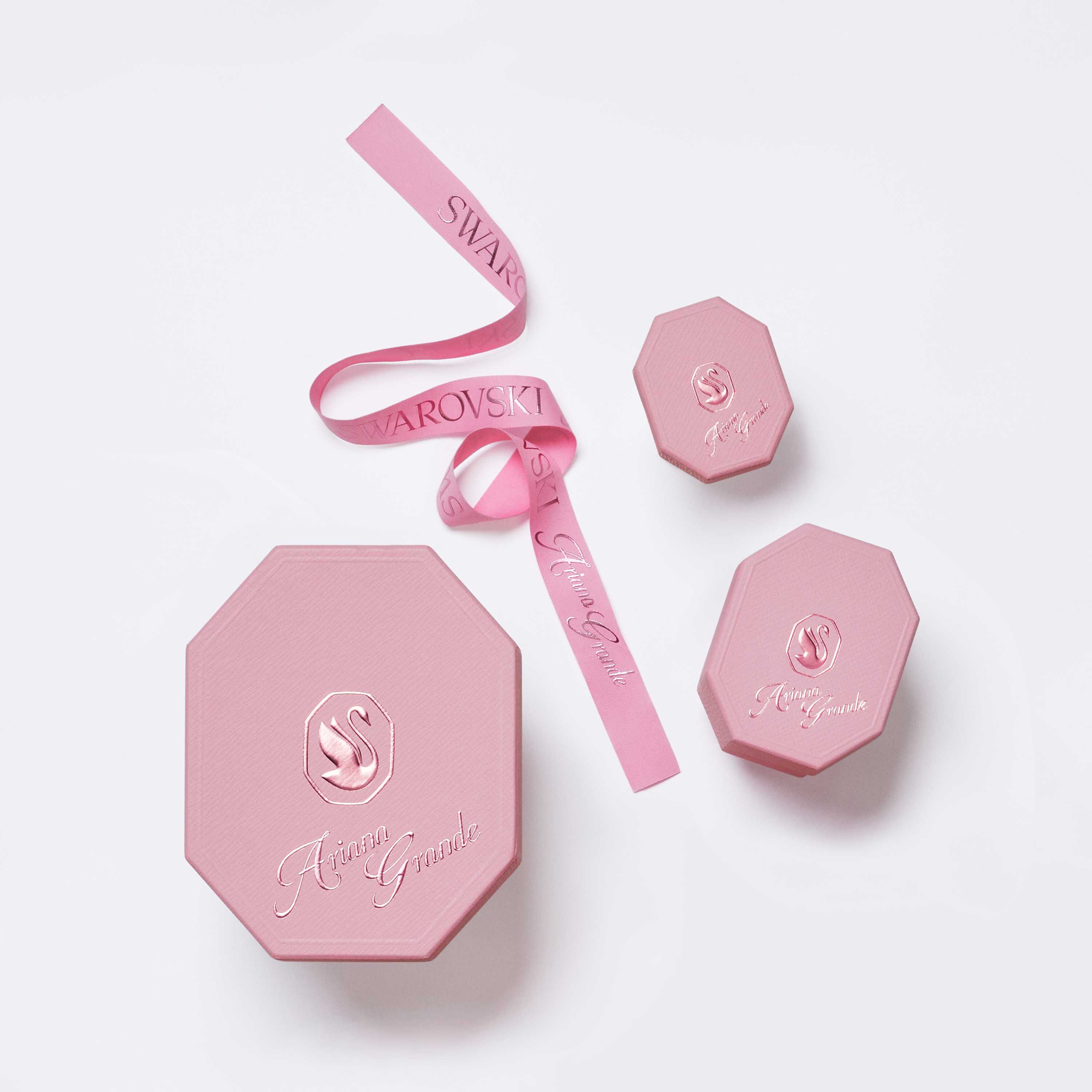 طقم ariana grande x swarovski، قطع متنوع، شكل قلب، لون أبيض، طلاء روديوم