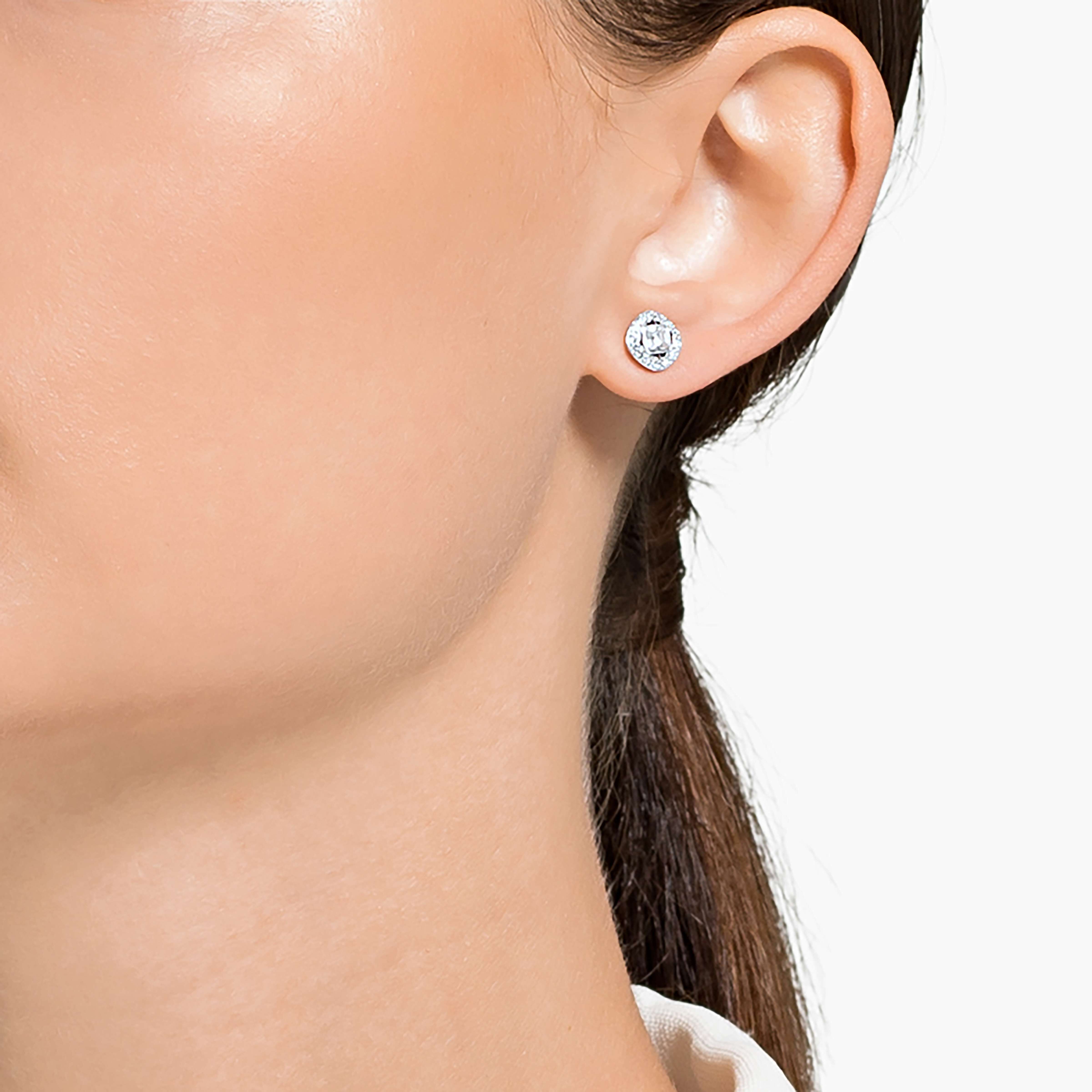 swarovski أقراط angelic مربعة للأذن المثقوبة، لون أبيض، طلاء روديوم