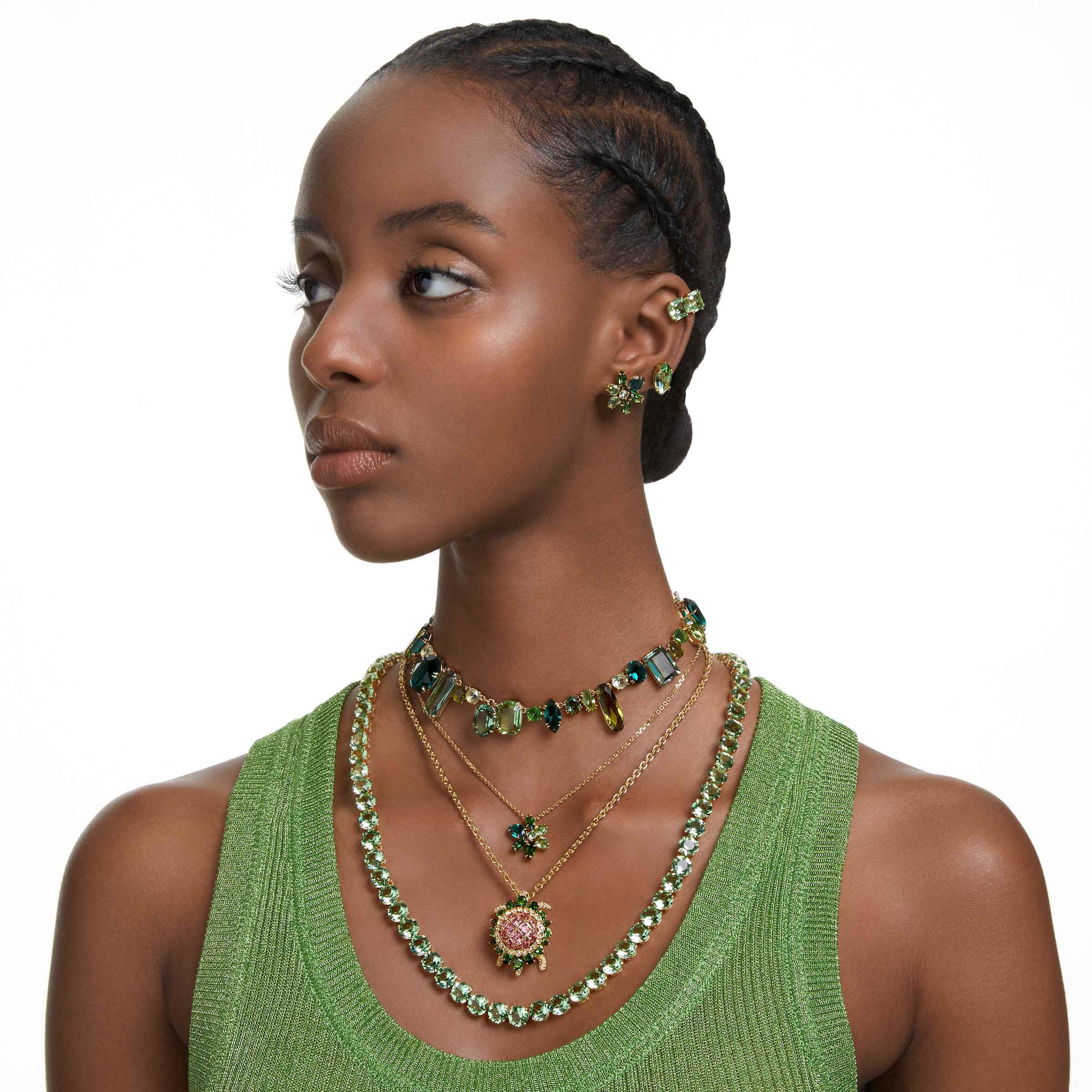 swarovski عقد gema، قطع متنوع، لون أخضر، طلاء بلون ذهبي