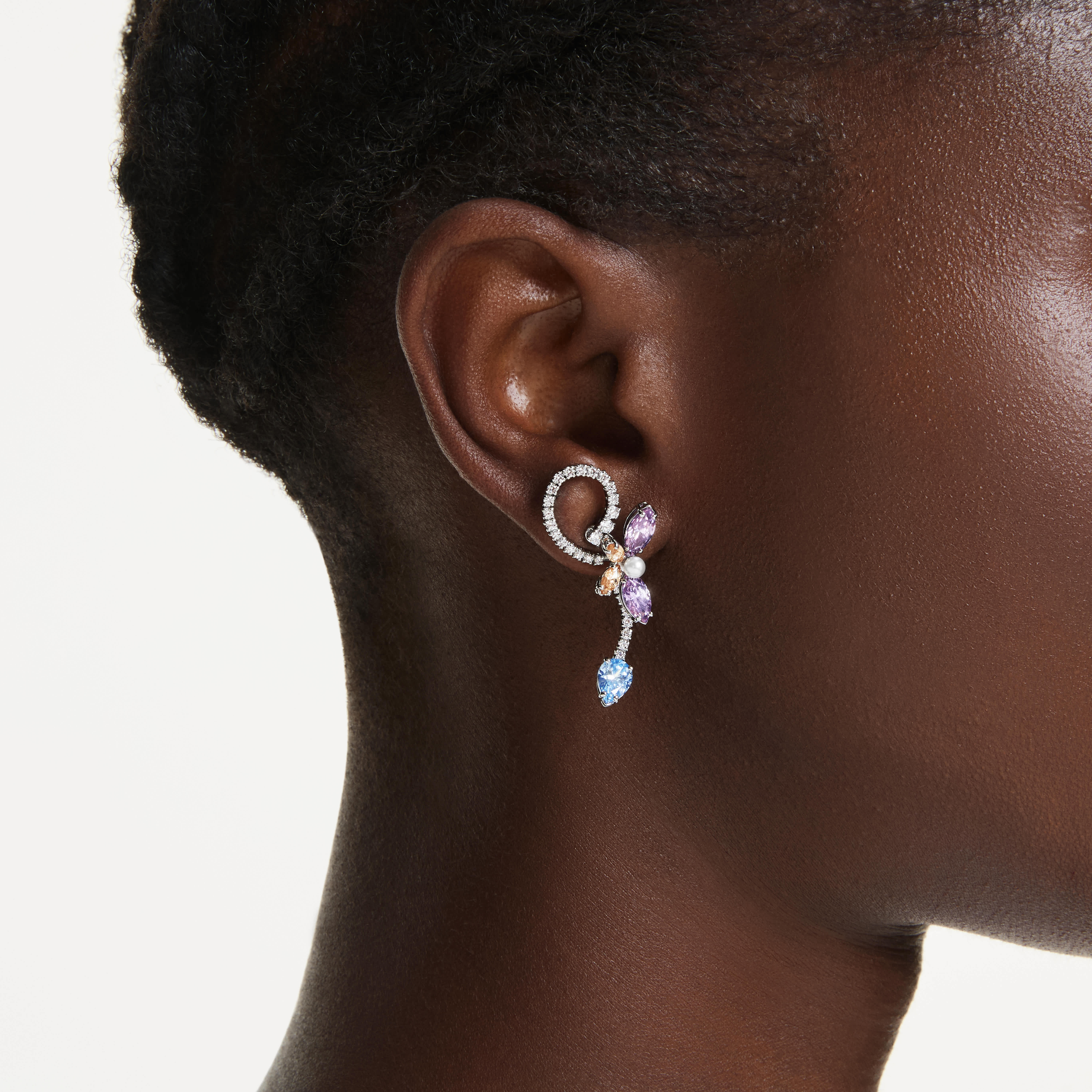 أقراط متدلية وحلية خلف الأذن ariana grande x swarovski، قطع متنوع، شكل يعسوب، شكل زهرة، ألوان متعددة، طلاء روديوم