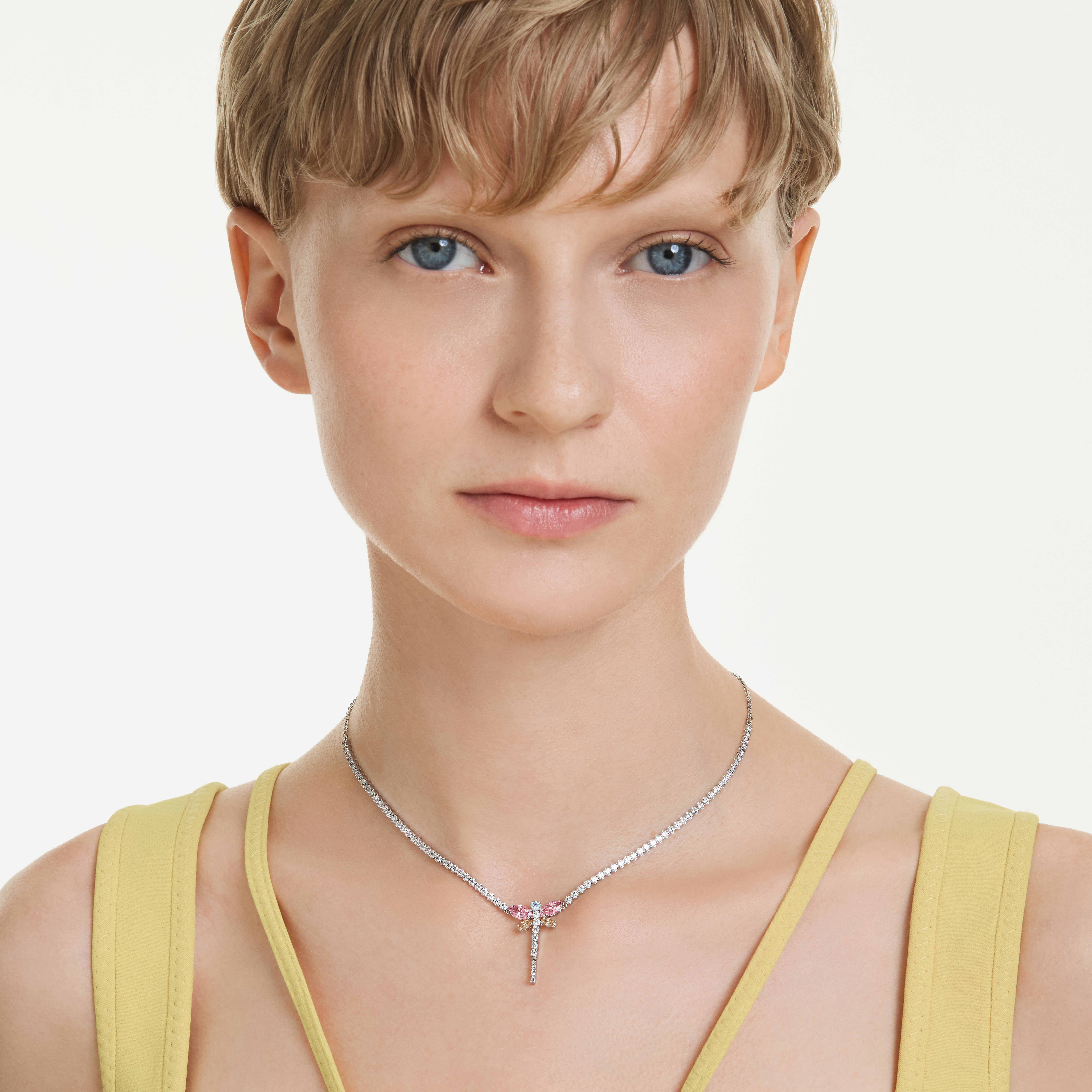 عقد ariana grande x swarovski tennis على شكل حرف y، قطع متنوع، شكل يعسوب، ألوان متعددة، طلاء روديوم