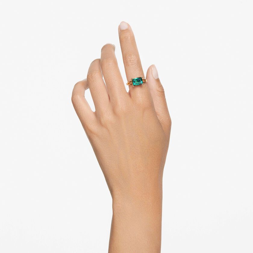 swarovski خاتم كوكتيل stilla، قطع مستطيل، لون أخضر، طلاء بلون ذهبي