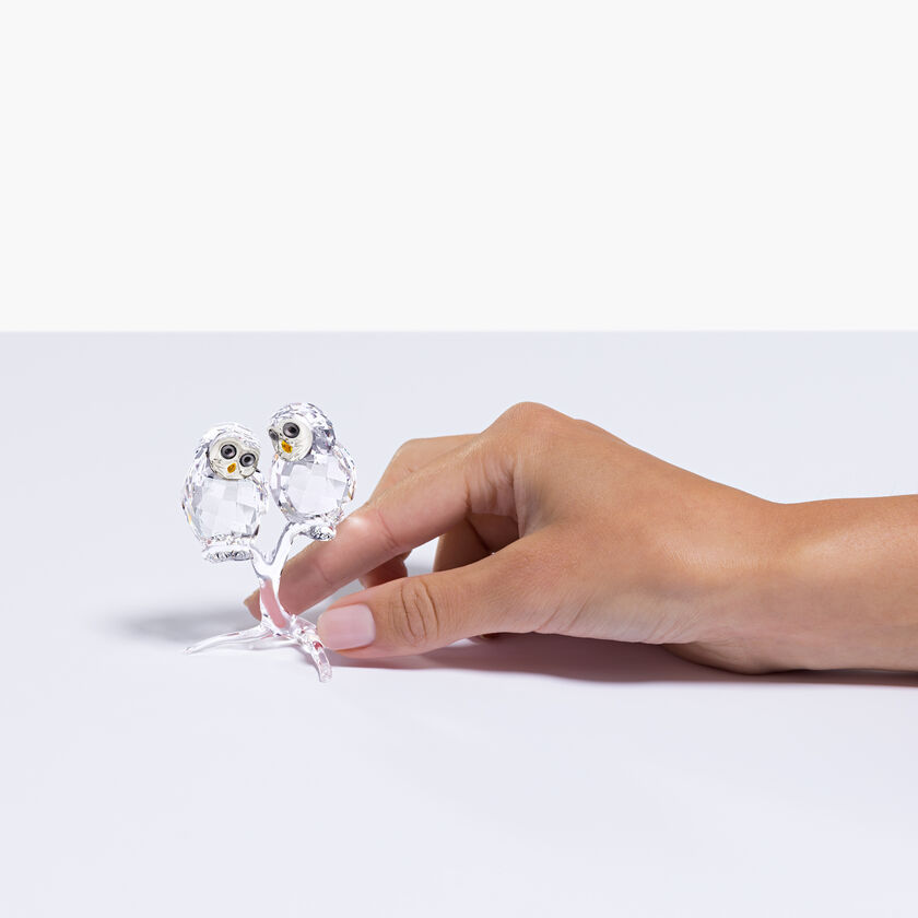 swarovski قطعة زينة على شكل بومتان