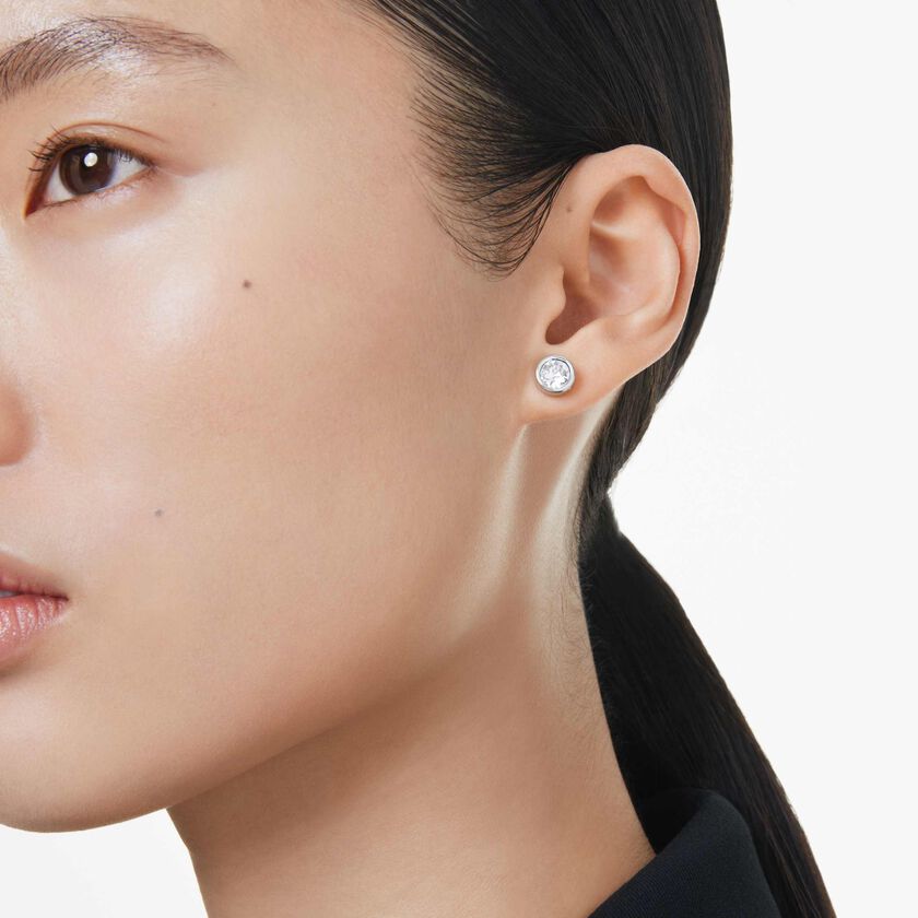 swarovski أقراط دبوسية imber، قطع مستدير، لون أبيض، طلاء روديوم