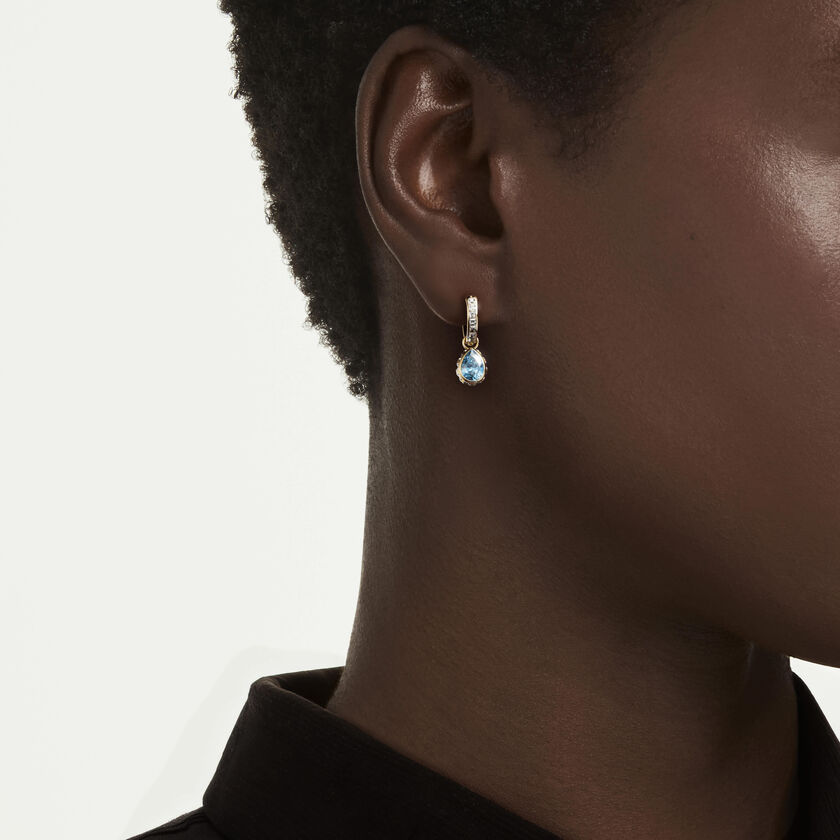 swarovski أقراط متدلية chroma، قطع على شكل كمثرى، لون أزرق، لمسة نهائية من الذهب عيار 18 قيراط
