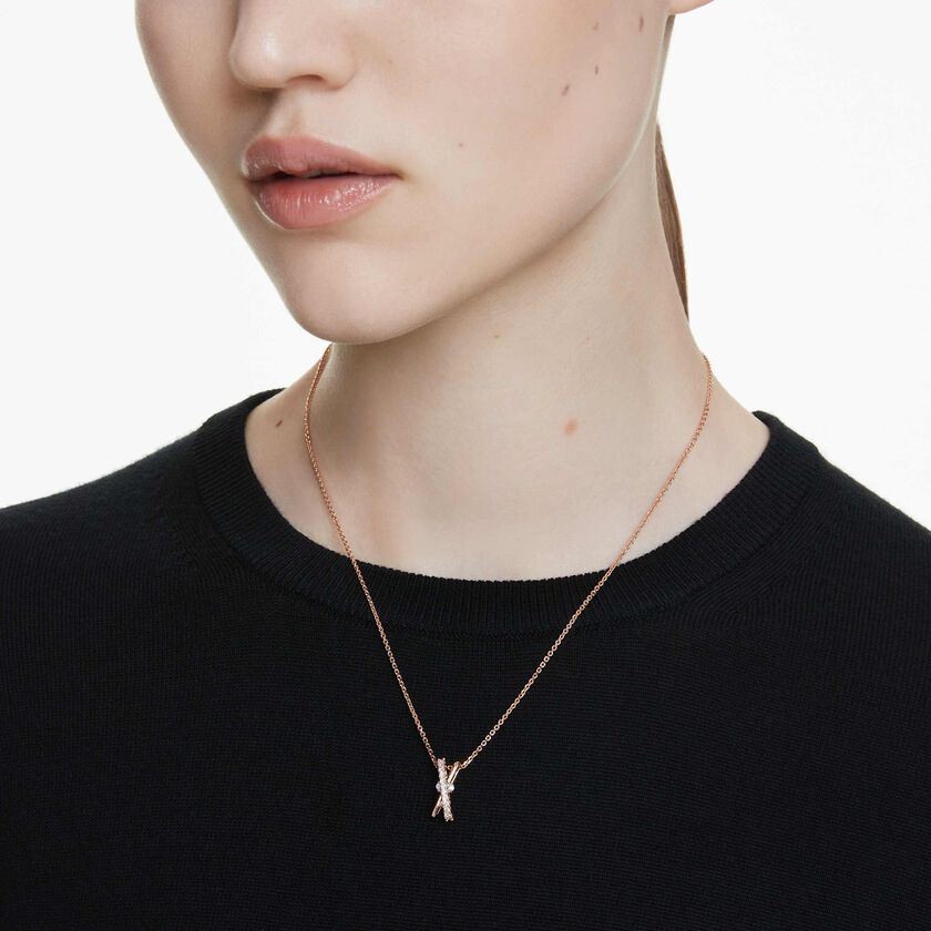 swarovski قلادة hyperbola، قطع متنوع، شكل متداخل، لون أبيض، لمسة نهائية من الذهب الوردي عيار 18 قيراط