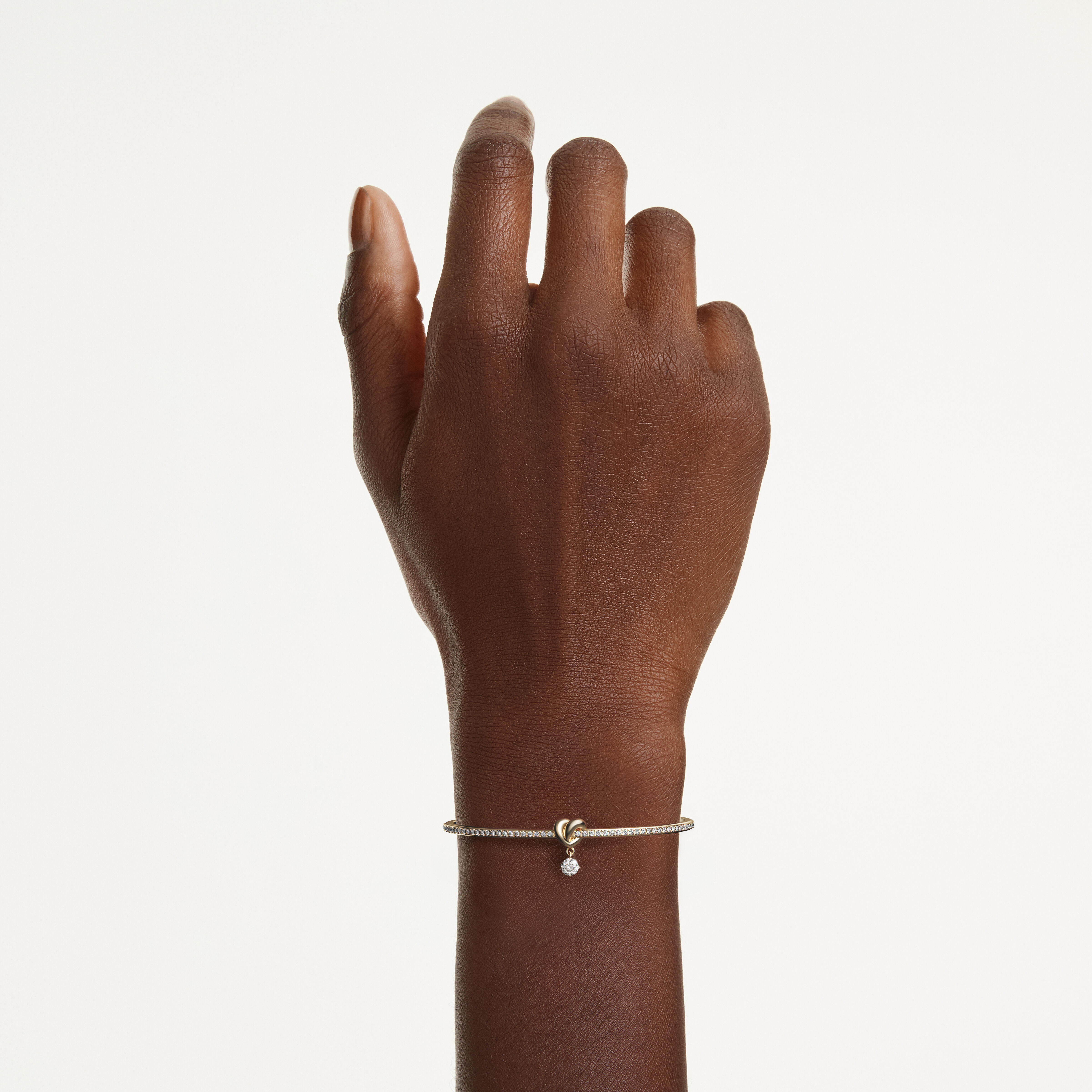 swarovski سوار lifelong، قطع مستدير، شكل قلب، لون أبيض، طلاء باللون الذهبي