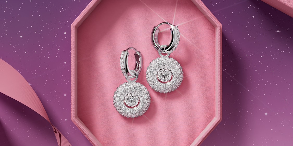 swarovski أقراط مرصعة بالكريستال