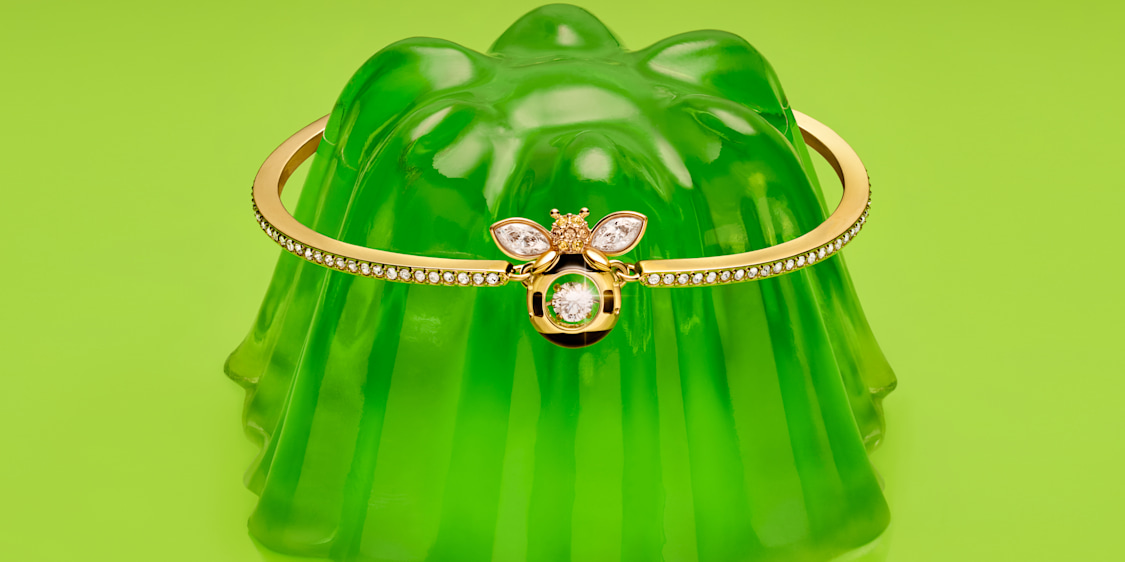 swarovski أساور